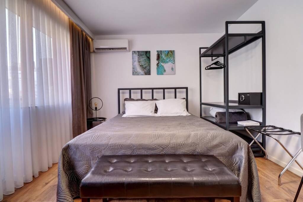 Town Square Apartment Pristina Kültér fotó